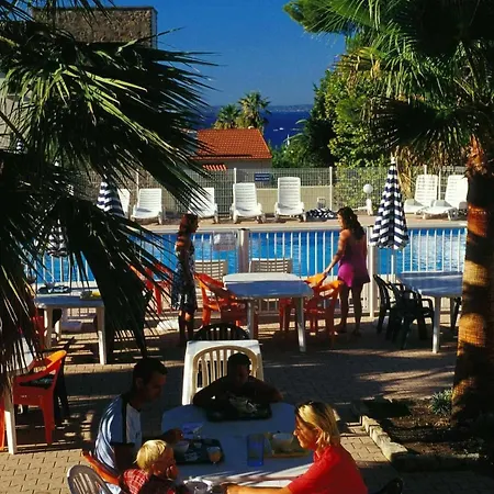 Resort Les Lionceaux By Popinns Saint-Raphael (Var)