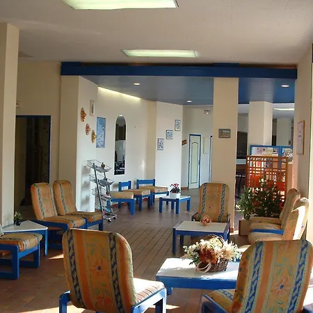 Les Lionceaux By Popinns * Saint-Raphael (Var)